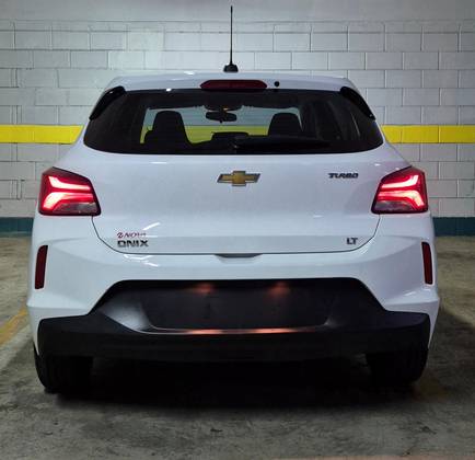 CHEVROLET ONIX 1.0 TURBO FLEX LT MANUAL